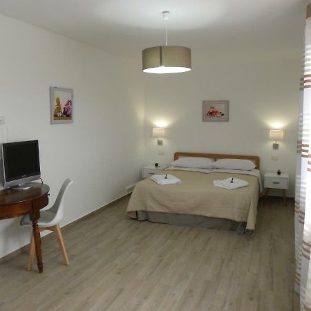 Ibiscus Bed & Breakfast Castellammare del Golfo Dış mekan fotoğraf